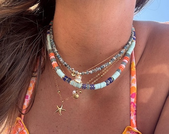 Collar bohemio hecho a mano – Acero inoxidable resistente al agua – Cuentas Heishi / Colgante de escarabajo / Doble cadena – Hecho en Francia – Regalo para ella