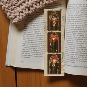 Wizard Bookmark – Anime Magical Character Bookmark for Readers, Fantasy Novel Accessories, Gift for Book Lovers