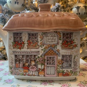 Vintage Sadler Ye Olde Candy Shoppe – Collectible English Pottery, Cottage Series