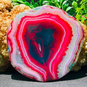 Cabochon met natuurlijke gestreepte agaat, mooie edelsteen (71 x 67 x 7 mm: 312,15 CT)