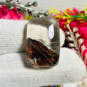 Lodolite Quartz Cabochon: Cushion Gemstone, 20x30x10mm, 60.00 CT