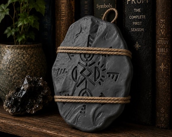 Talismán From inspirado en la serie | Réplica decorativa para puerta o pared | Regalo para fans de terror