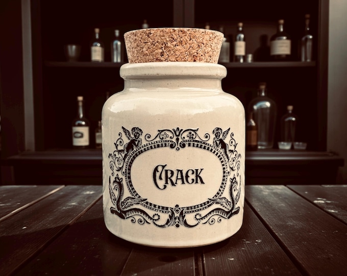 Crack apothecary jar