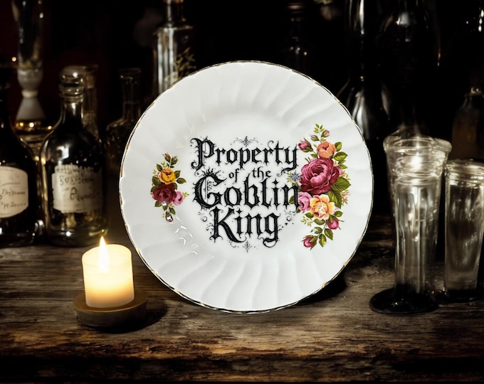 Property of the Goblin King, vintage plate with stand