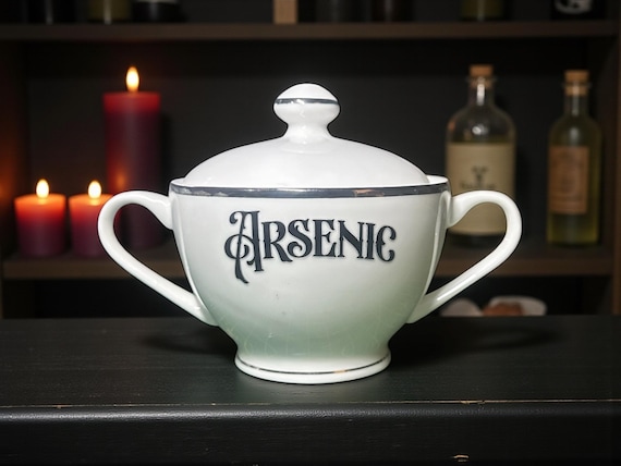 Arsenic white apothecary jar