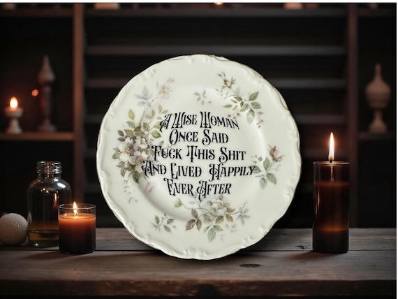 Vintage Decorative Plate: Wise Woman Quote with Stand