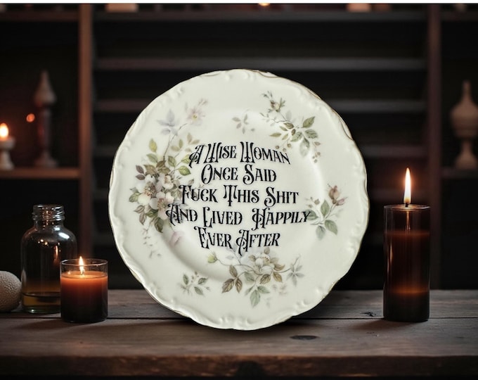 Vintage Decorative Plate: Wise Woman Quote with Stand