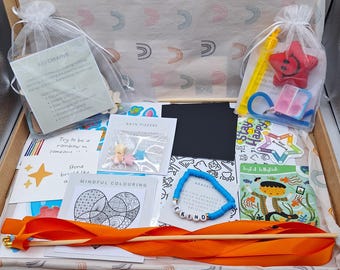 The Little Mindful LAB - Wellbeing tools and activities for kids/teens. Reduce Anxiety, encourage creativity, find calm, confidence boost.