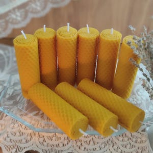 Velas de cera de abeja enrolladas a mano: set ritual de 16 piezas