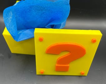 Question Mark Box Retro Video Game Inspired Gaming Accessory Desk Decoration Mystery Cube 3D Printed Collectible Surprise Gemstone Inside