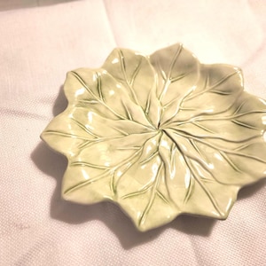 Fritz and Floyd - Classics Spring Fauna and Flora Greenleaf Candy Dish