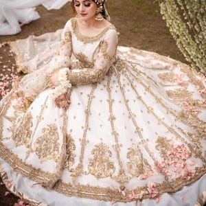 white and gold eid dress White and Gold Dress Pakistani in Pishwas Style #WS709