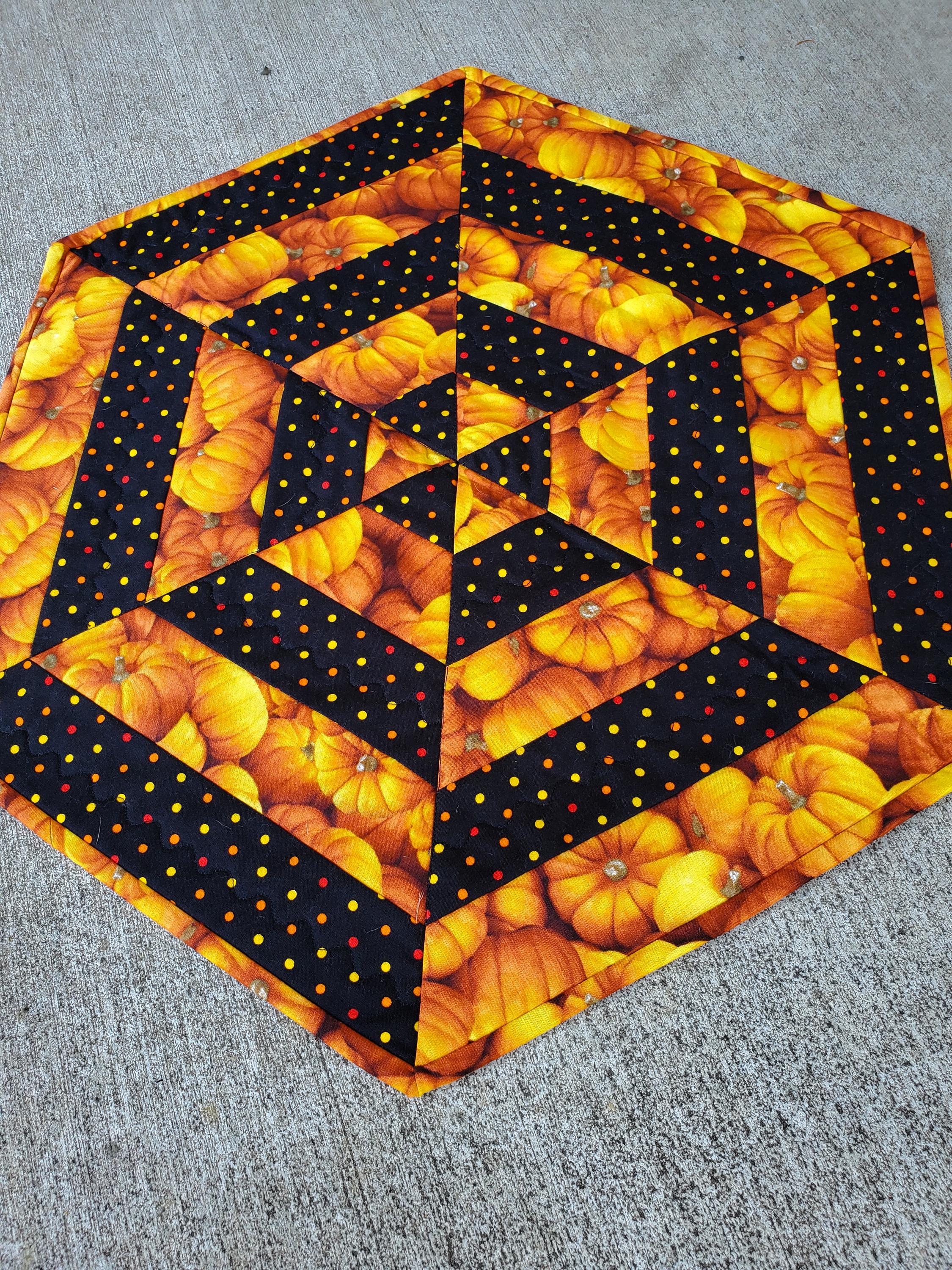 Pumpkins and Polka Dots Quilted Table Topper, Halloween, Fall Decor ...