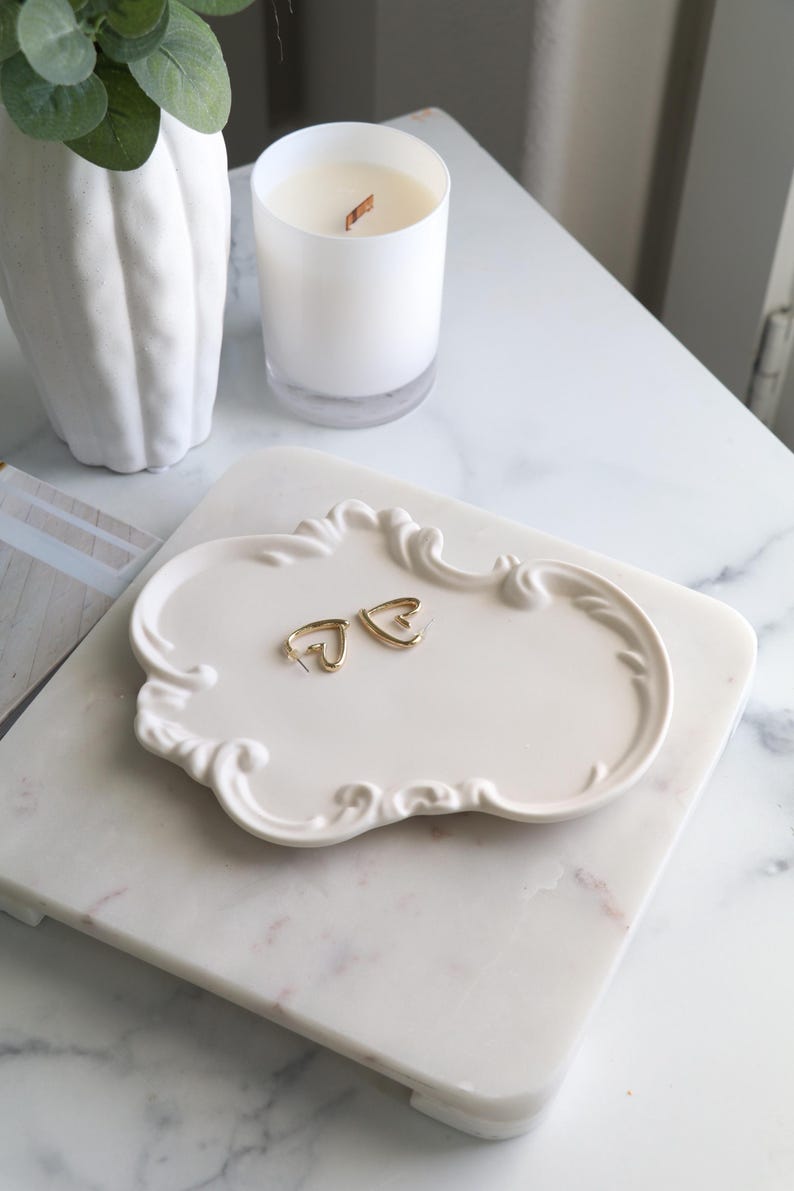 Coquette Jesmonite Trinket Tray: Victorian Jewelry Ring Dish