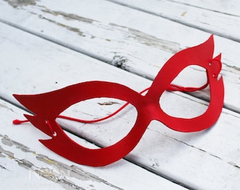 Accented Red Mask - handmade leather mask SailorMoon anime manga superhero cosplay bird jester