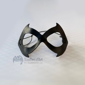 BlackCat Mask handmade leather costume mask spiderman batman superhero Felicia Hardy Comic book character image 3