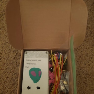 DIY UF0 Distortion Pedal Kit