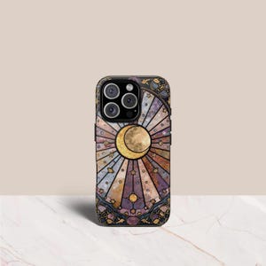 Funda para móvil con diseño de luna inspirada en vidrieras / Estética celestial / Funda de estrella mística / Regalo mágico para ella / Estilo bohemio oscuro / iPhone y Samsung imagen 8