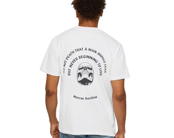 Marcus Aurelius motiverende T-shirt | Stoïcijnse citaten, vintage stijl, uniseks T-shirt, cadeau voor filosofen, schedelkunst, aandenken Mori, Amor Fati