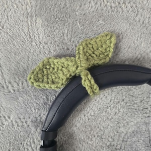 Crochet Sprout Headphone Accessory: Handmade Leaf Bookmark