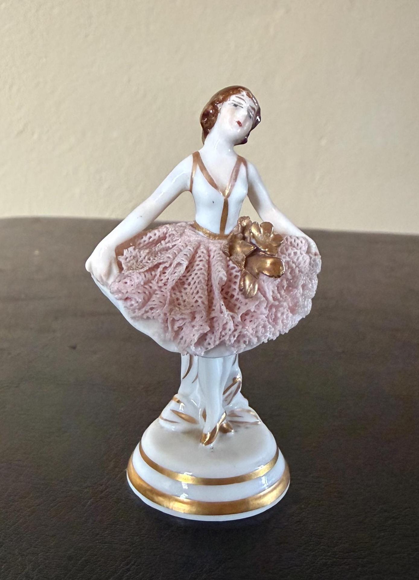 Ballerina Dancing Mary 磁石で踊る人形 西ドイツ Magnetic Dance Doll Ballerina Toy, Germany - Etsy