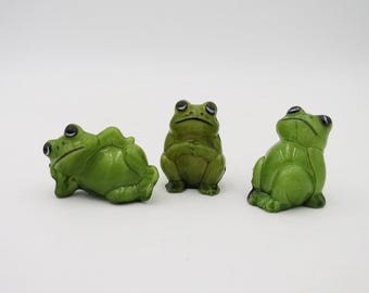 Set of 3 Green Whimsical Ceramic Frogs Made In Hong Kong Glazed