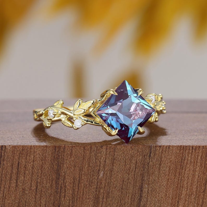 Small Alexandrite Rings 7mm Princess Cut Alexandrite Engagement Ring 2.0CT Vintage 10k 14k 18k ...