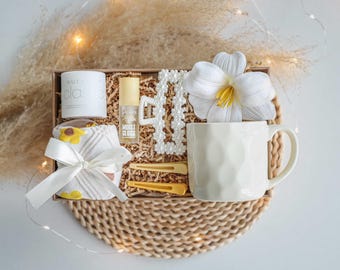 Confezione regalo invernale per la migliore amica, confezione regalo per le feste per le donne, regalo di incoraggiamento, confezione regalo accogliente, confezione regalo di compleanno con tazza, set regalo Hygge