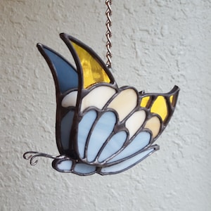 Digitial Stained Glass Pattern - Dimensional Butterfly • Memorial Butterfly • Resale Friendly