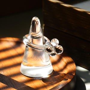 Minimalistisk lampwork-glasbubblaring, handskulpterade genomskinliga daggdroppsklusterhängen, present till henne