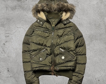 Y2K Olive Green Bomber Jacket with Faux Fur Hood – Cropped Military Style Winter Coat, Grunge Streetwear Aesthetic XS size