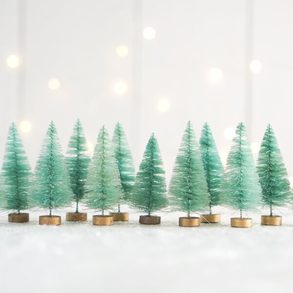 Minty Bottle Brush Trees - One Dozen Light Green Dyed Miniature Sisal Trees