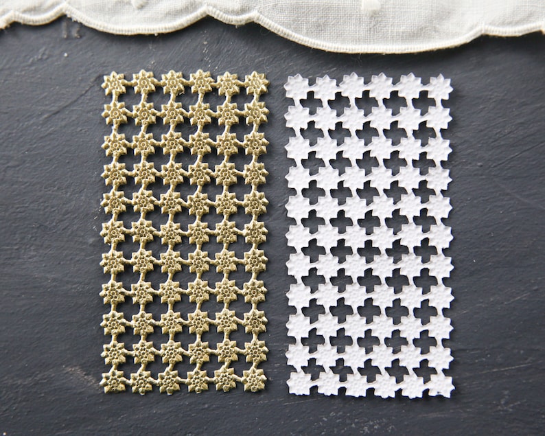 Mini Dresden Stars / Tiny Flowers Gold, 2 Foiled Paper Sheets image 4