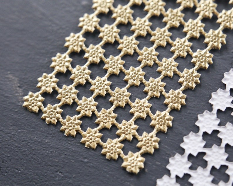 Mini Dresden Stars / Tiny Flowers Gold, 2 Foiled Paper Sheets image 6