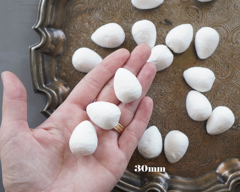 Spun Cotton Eggs, Select by Size, 12mm 60mm Vintage-Style Craft Shapes 30mm: 100 Pcs.