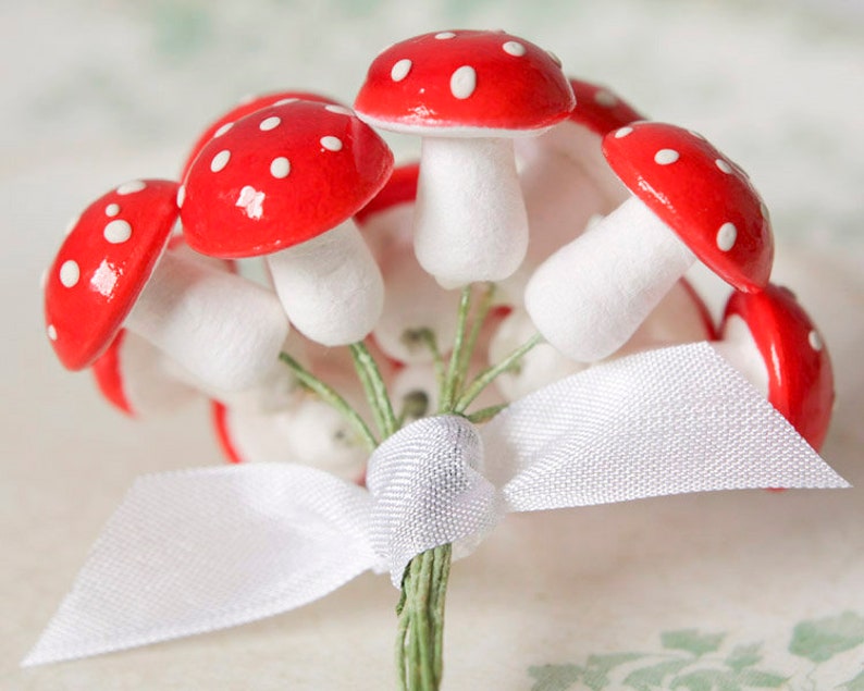 Spun Cotton Mushrooms 18mm Red Fairy Tale Toadstools, 12 Pcs. image 5