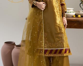 Embroidered Lama Silk 3 Piece Suit for Women, silk dress, boho dress, indian dress,, cottagecore dress, wedding dress, wedding guest dress