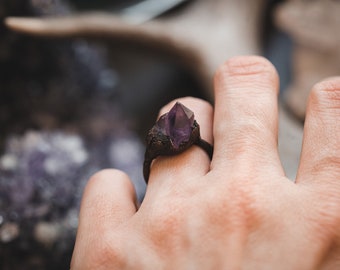 Handmade Amethyst Point Copper Ring: Lacquered Crystal Statement Piece - READY TO SHIP!