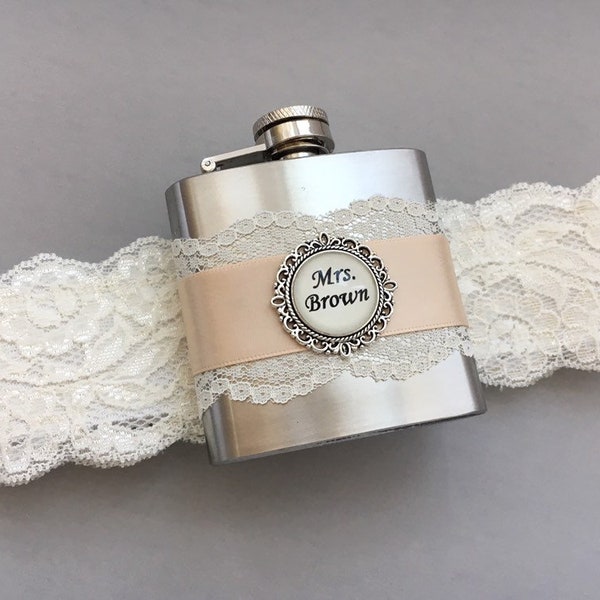 Wedding GARTER FLASK, Bridal Garter in Ivory & Champagne, Custom Flask Garter, Personalized Bridal Shower, Bachelorette or Bridesmaids Gift