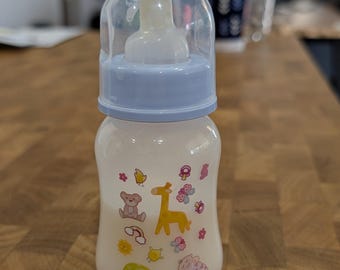 Sealed Nipple Refillable Reborn Baby Bottle | Realistic Faux Formula – Non-Disappearing, Great for Roleplay or Display