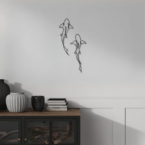 Minimalistische metalen muurkunst dolfijn – Elegant op de oceaan geïnspireerd muurdecor voor keuken, badkamer of strandhuis, modern kustinterieur