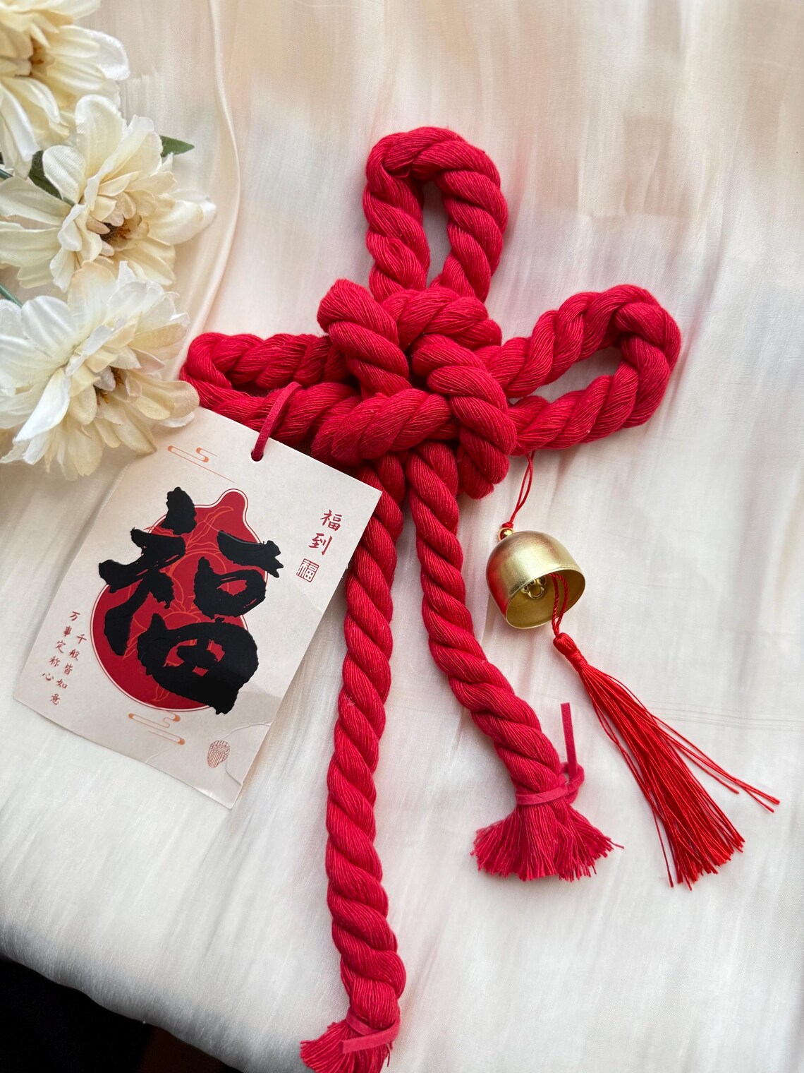Red Endless Knot Wall Hanging | Lucky Rope Knot With Bell | Feng Shui ...