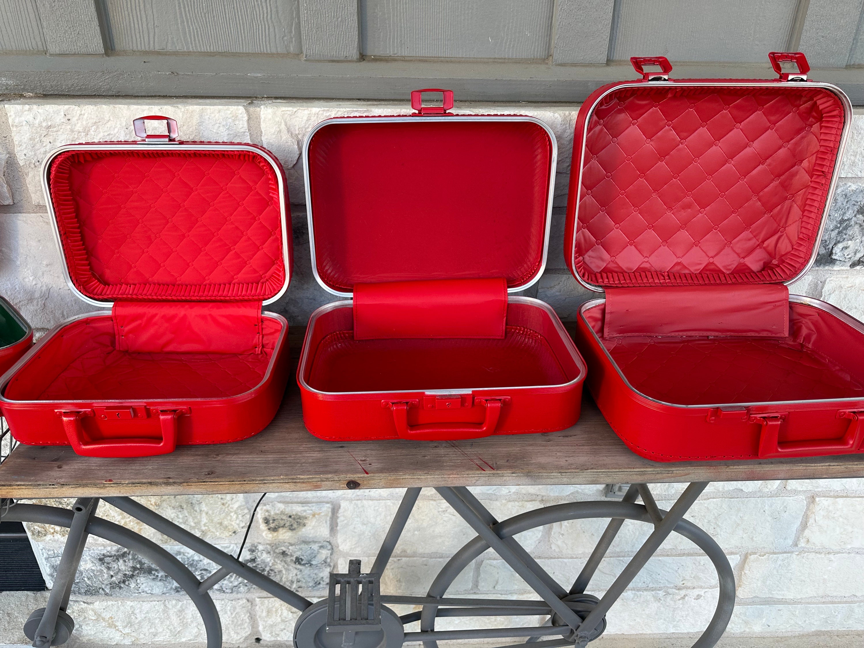 【関税&送料込】V° 73 Bags Red Wholesale Vintage Leather Crossbody Bag - Fashion & Travel
