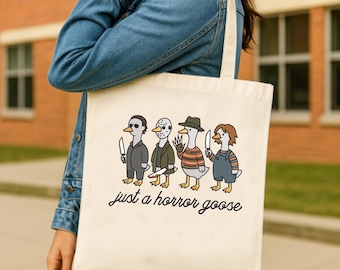 Disegno per ricamo a macchina di Halloween Goose: Silly Horrol Goose, 6 misure (file scaricabili inclusi)