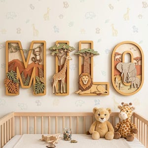 Gepersonaliseerde safarinaambord, aangepaste jungle dierenkwekerij decor, leeuw giraf houten naambord, safari muurkunst, cadeau babykamer