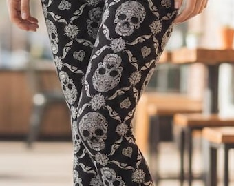 Damask Skull Printed Soft Leggings