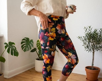Colorful Stained Glass Floral Capri Leggings with Pockets