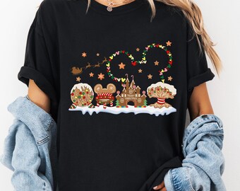 Koszulka Comfort Colors® Disney 4 Parks Gingerbread, koszulka Christmas Castle, koszulka Mickey Christmas Squad, koszulka Disney Family Christmas