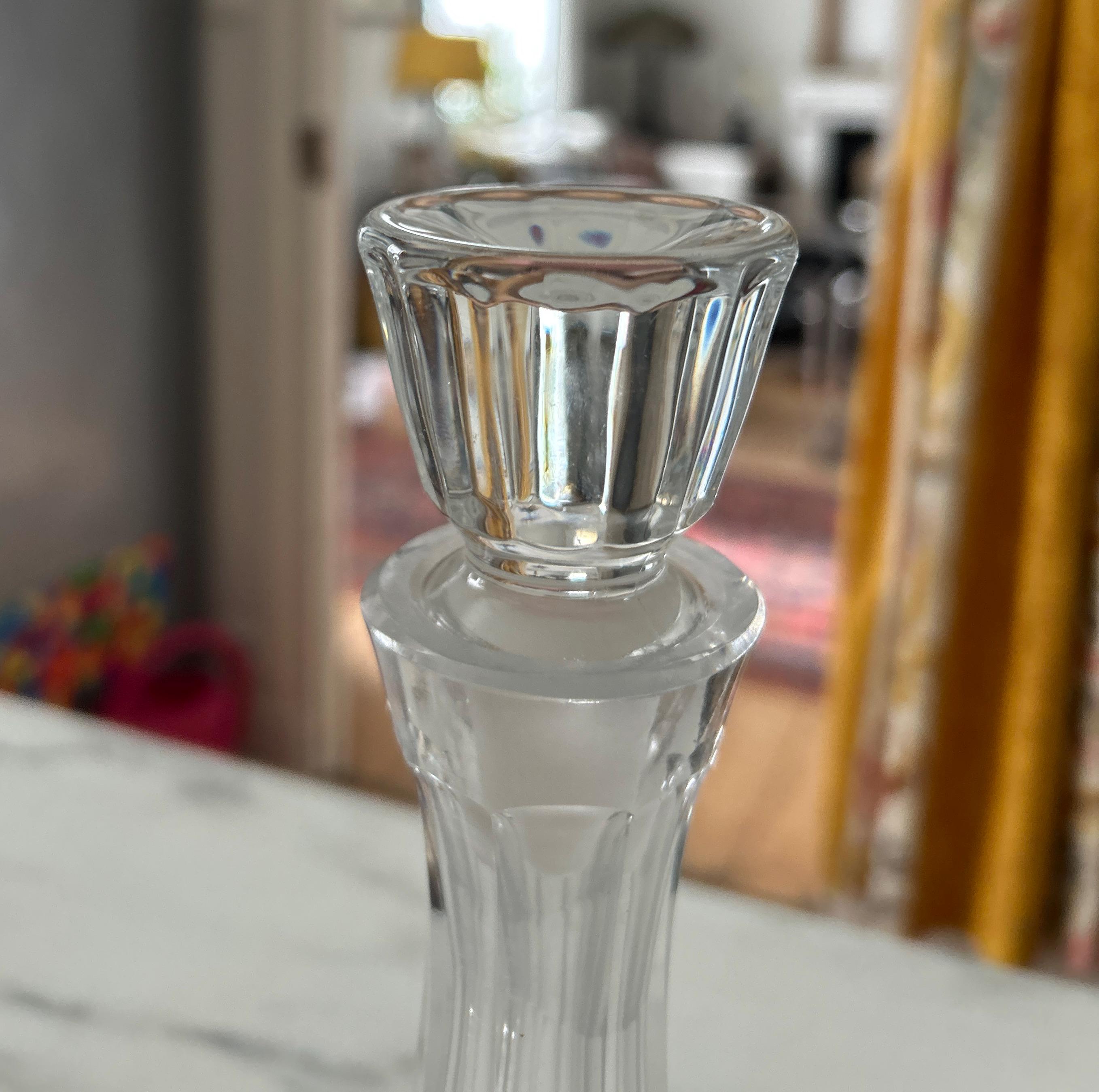 ヴィンテージクリスタルデキャンタ3個1個は「ウォーターフォード