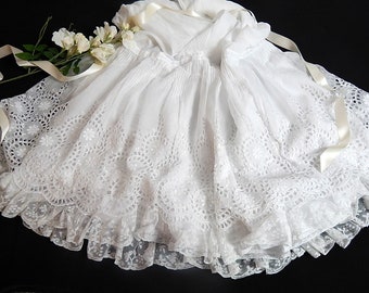 Jupon brodé en dentelle vintage français pour robe de mariée